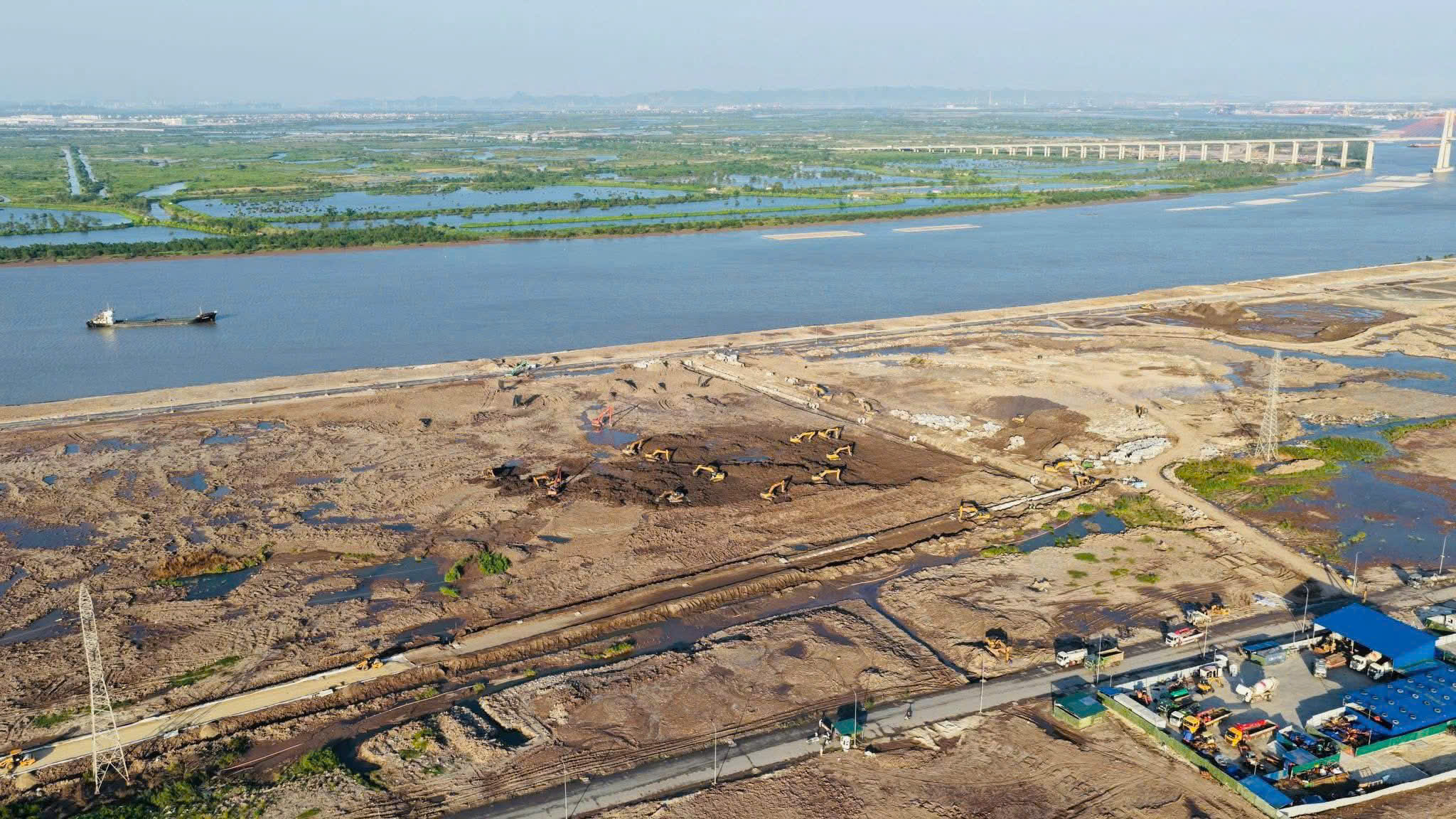 hình ảnh thực tế tháng 5/2026 của dự án Imperia Royal Island đảo Vũ Yên